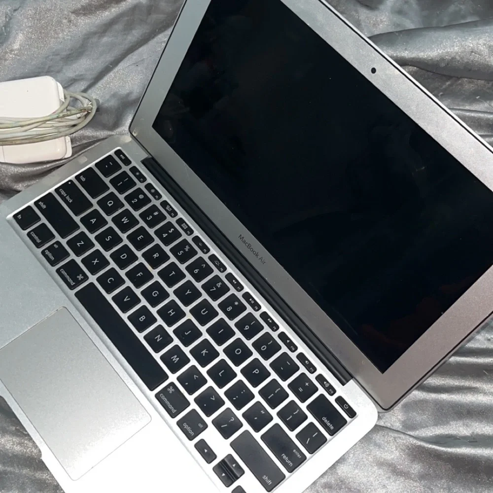 macbook air 11.6 inch